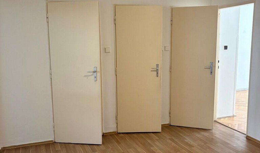 Prodej bytu 2+1 74 m², Praha – náhled fotky 19