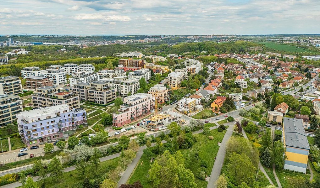 Prodej stavebního pozemku 336 m², Praha – náhled fotky 9