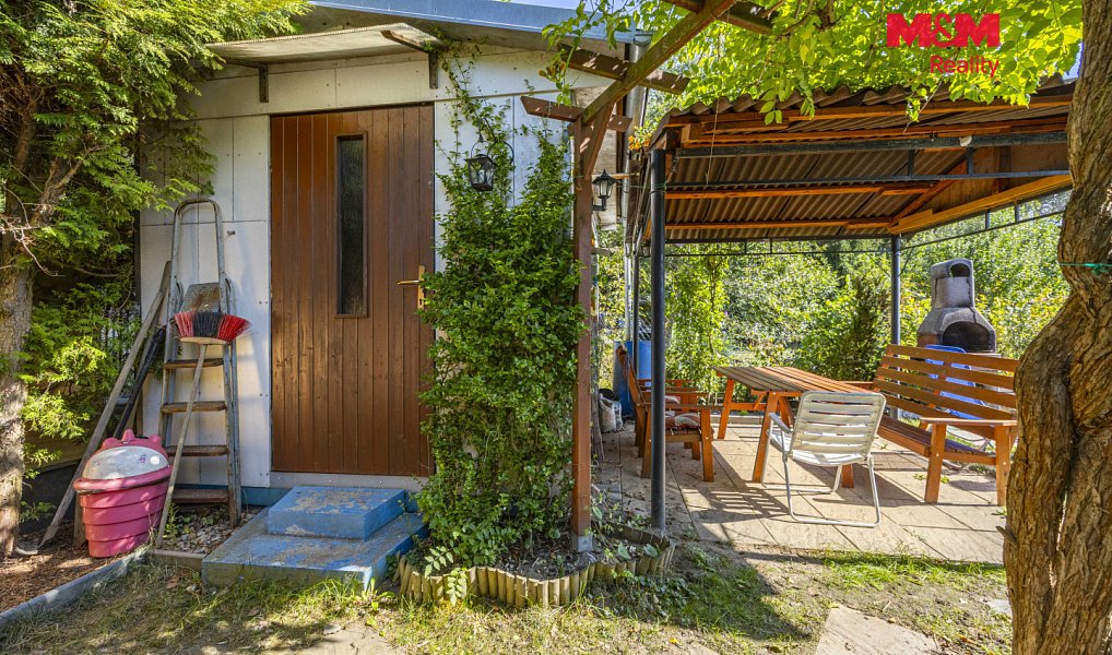 Prodej zahrady 185 m², Rybitví – náhled fotky 14
