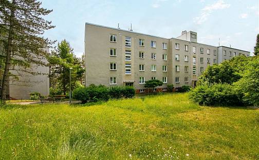Prodej bytu 3+1 70 m², Pod Záhorskem, Plzeň - Severní Předměstí