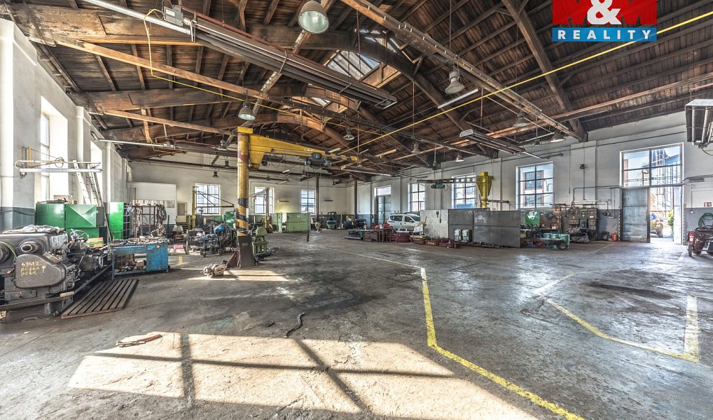 Prodej výrobních prostor 1 182 m², Česká Lípa – náhled fotky 15