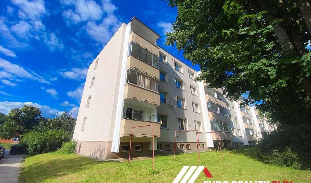 Pronájem bytu 2+1 66 m², Zlín – náhled fotky 2