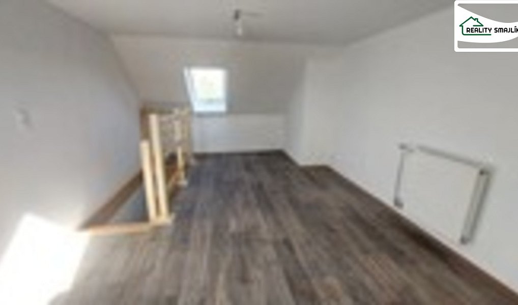 Pronájem bytu 3+1 163 m², Cheb – náhled fotky 4