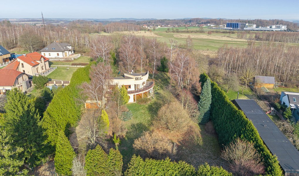 Prodej domu 311 m² s pozemkem 4 029 m², Velké Popovice – náhled fotky 48