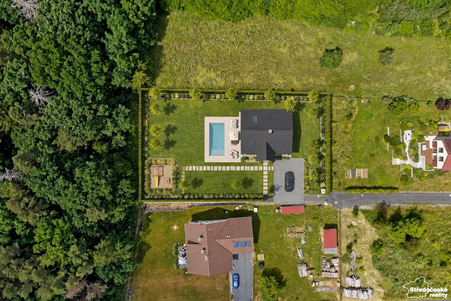 Prodej stavebního pozemku 2 000 m²