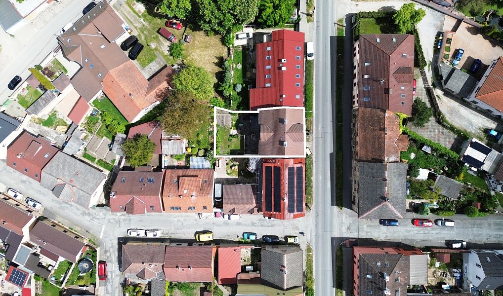 Prodej domu 420 m² s pozemkem 305 m², Beroun – náhled fotky 34