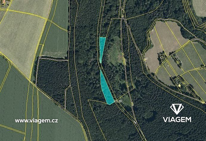 Les 3 979 m², Podíl 63 % o výměře 2 487 m² – pohled 3
