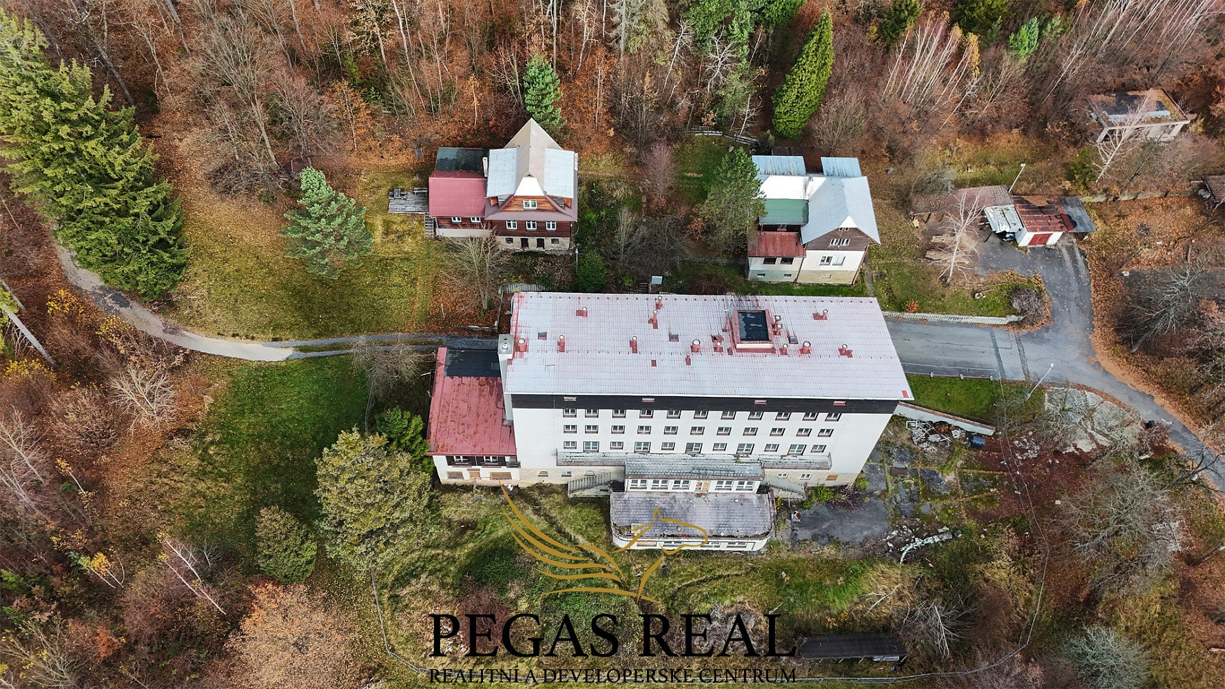 Prodej nájemního domu, činžáku 4 963 m² – fotografie 4