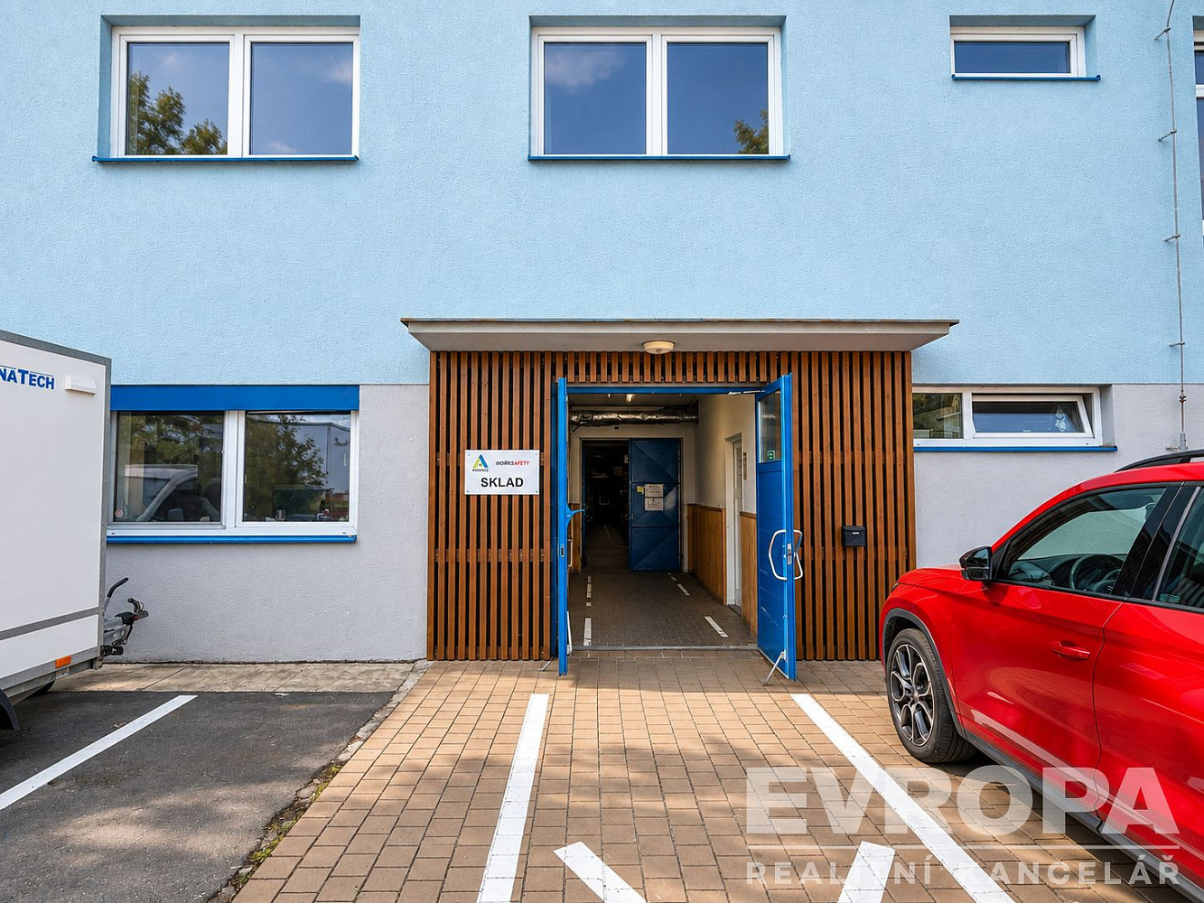 Pronájem skladovacích prostor 502 m² – fotografie 3