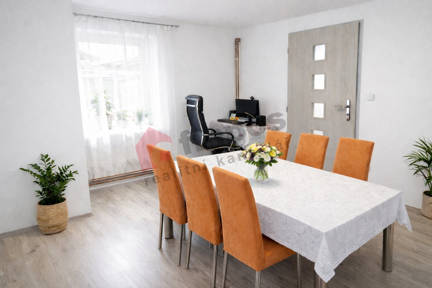 Prodej domu 54 m² s pozemkem 198 m² — photo 2