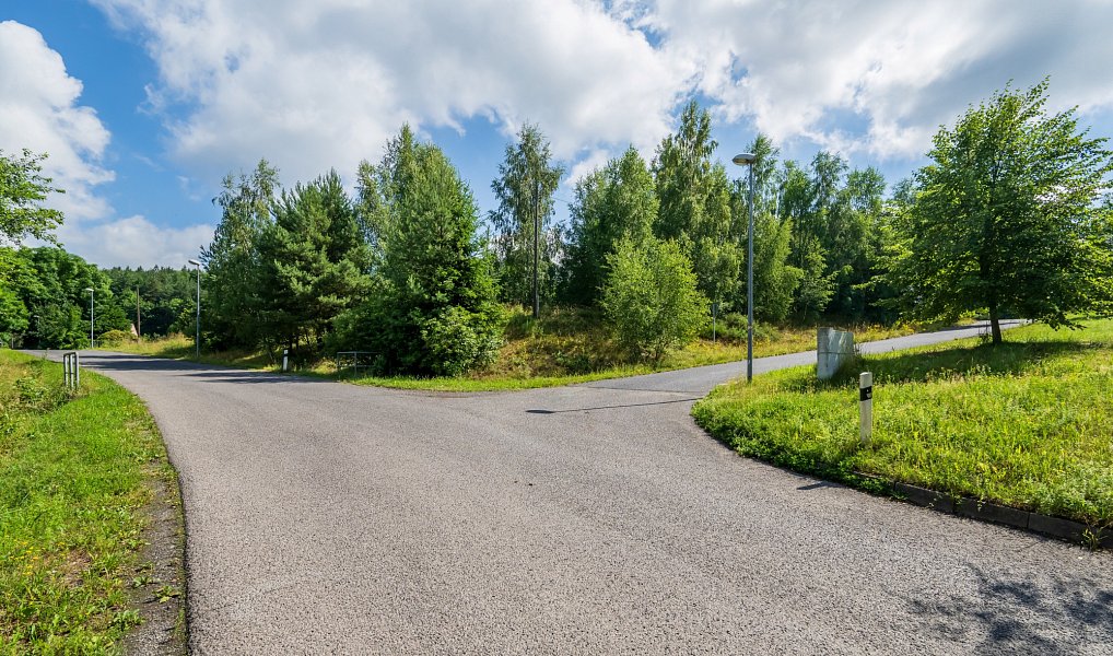 Prodej stavebního pozemku 2 392 m², Liberec – náhled fotky 9
