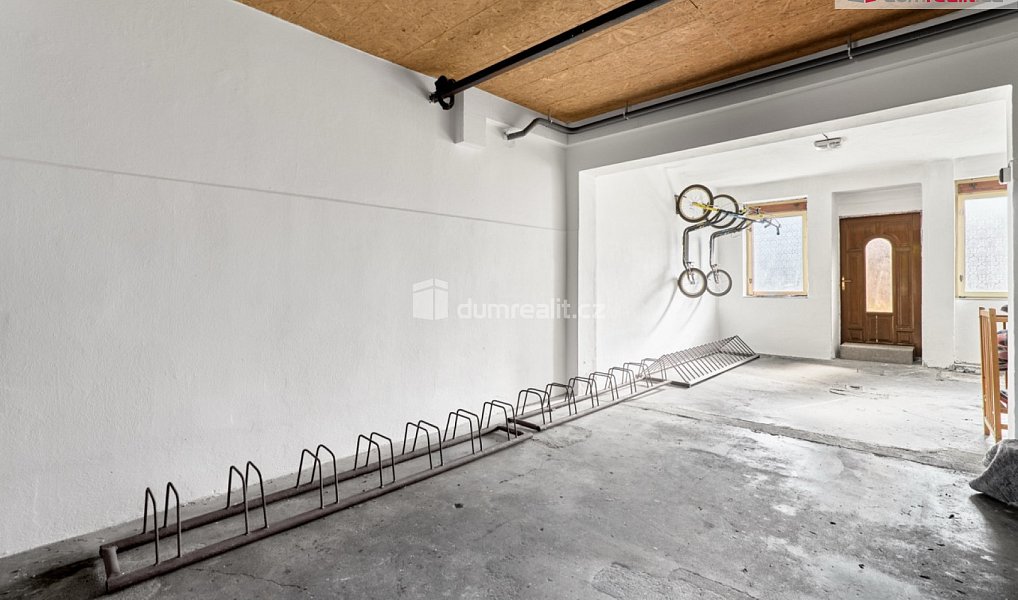 Prodej domu 570 m² s pozemkem 1 109 m², Chlum u Třeboně – náhled fotky 42