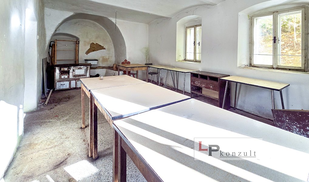 Prodej domu 330 m² s pozemkem 5 182 m², Klášterec nad Orlicí – náhled fotky 11