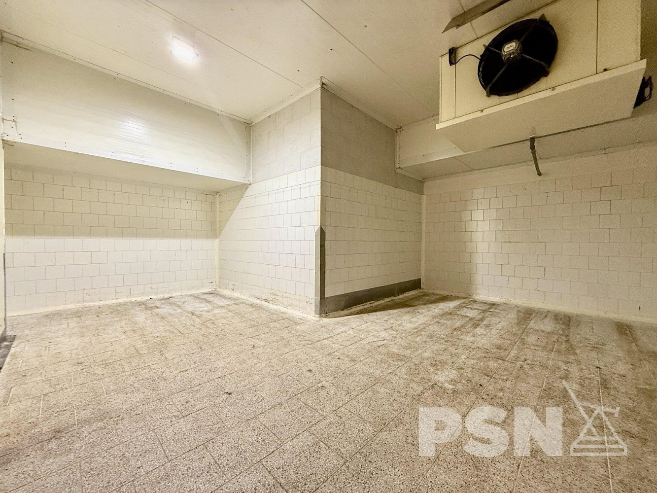 Pronájem výrobních prostor 949 m² — photo 3