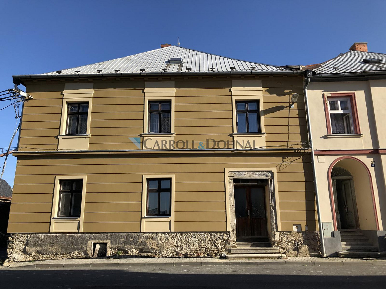 Prodej domu 632 m² s pozemkem 1 142 m²