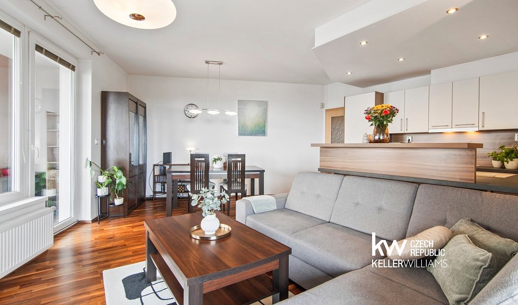 Prodej bytu 4+kk 95 m², Praha – náhled fotky 8