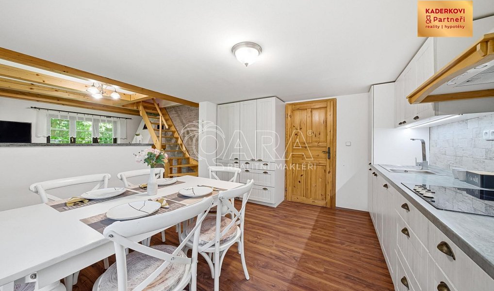 Prodej domu 154 m² s pozemkem 1 408 m², Buková – náhled fotky 18