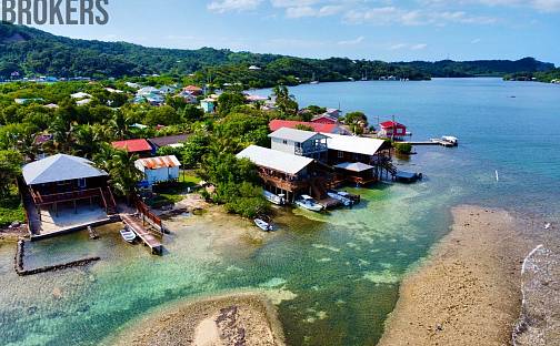 Prodej domu 139 m² s pozemkem 567 m², Coxen Hole, Roatán, Honduras