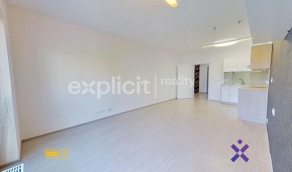 Pronájem bytu 1+kk 33 m², Zlín – náhled fotky 5