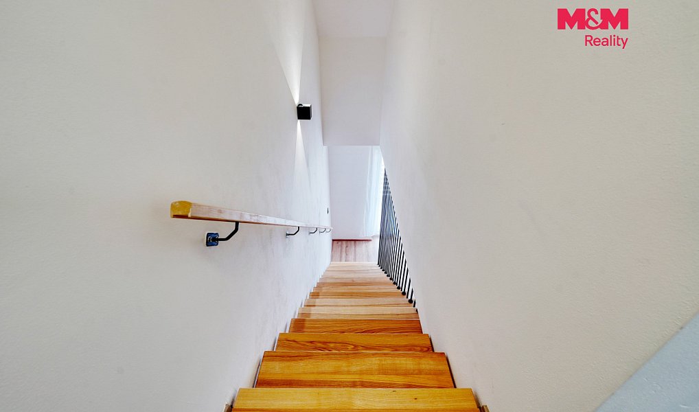Prodej bytu 3+kk 100 m², Železná Ruda – náhled fotky 19