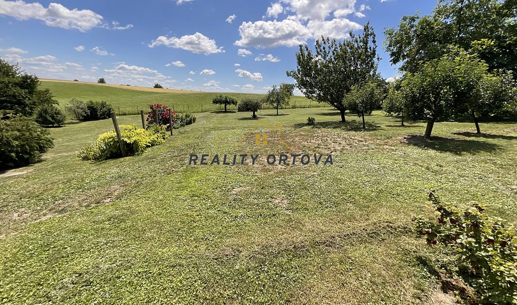 Prodej domu 166 m² s pozemkem 2 688 m², Třebnouševes – náhled fotky 14