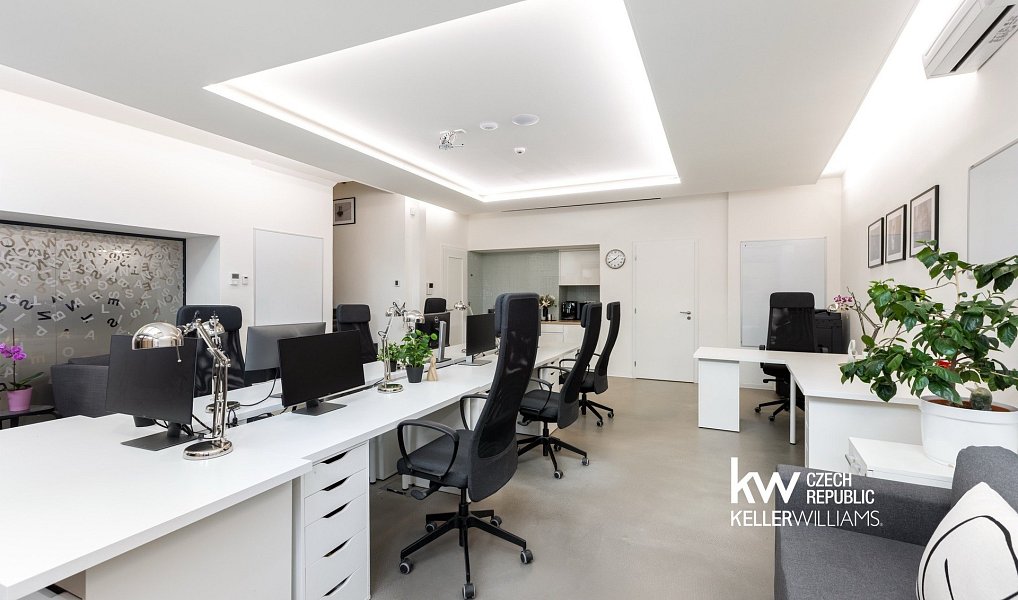 Prodej obchodních prostor 204 m², Praha – náhled fotky 31