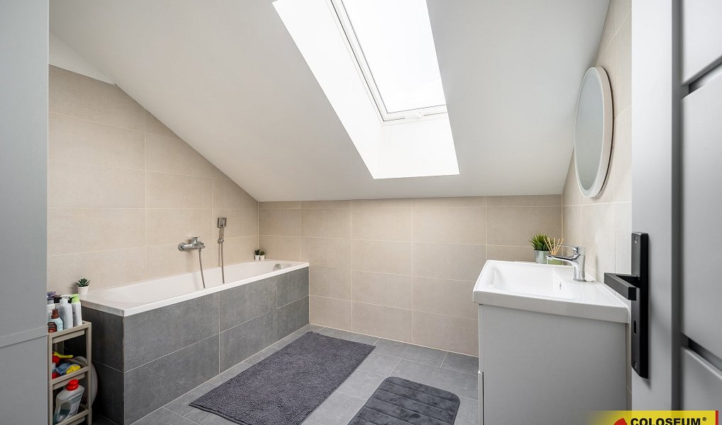 Prodej bytu 3+kk 107 m², Hrádek – náhled fotky 14