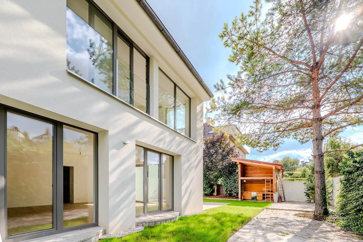 Prodej domu 334 m² s pozemkem 518 m²