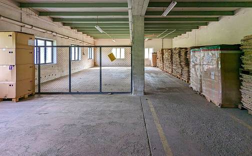 Pronájem skladovacích prostor 490 m², Plavy, okres Jablonec nad Nisou