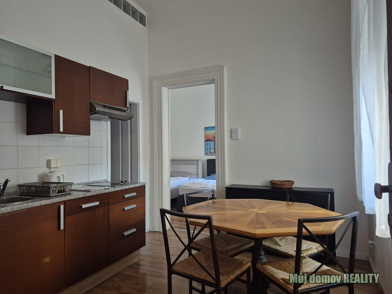 Pronájem bytu 1+1 39 m² – fotografie 2