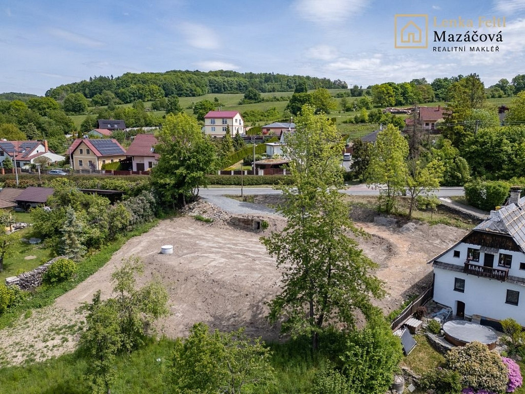 Prodej stavebního pozemku 4 488 m²