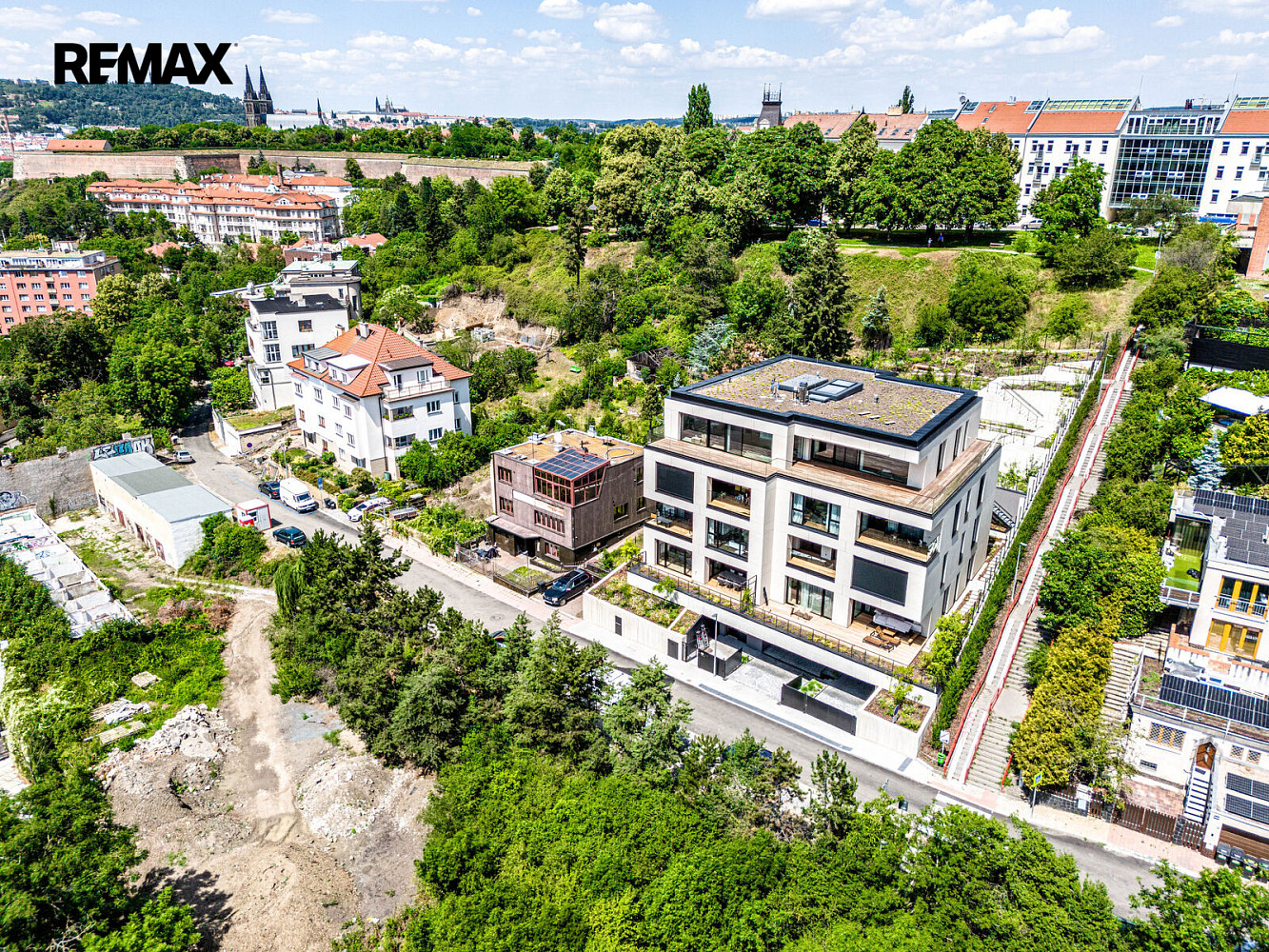 Pronájem bytu 2+kk 53 m² – fotografie 4