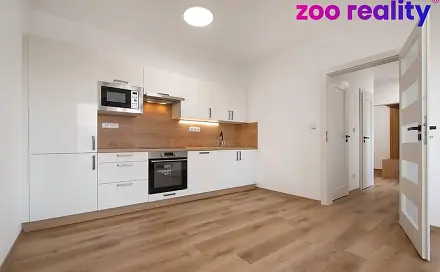 Pronájem bytu 2+kk 43 m², Krčínova, České Budějovice - České Budějovice 2
