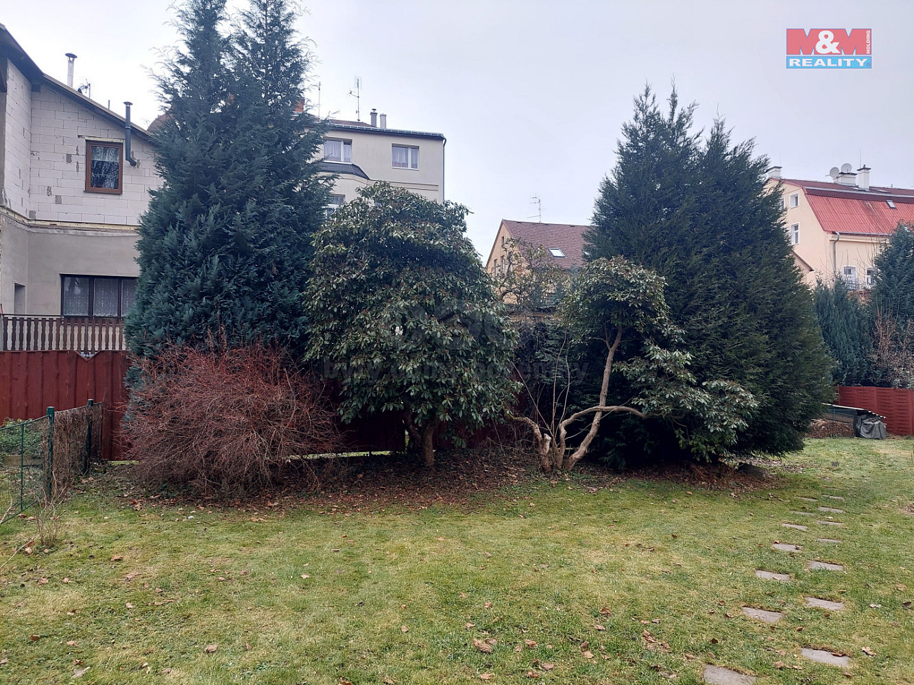Prodej stavebního pozemku 1 970 m² – pohled 5