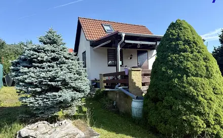 Prodej domu 49 m² s pozemkem 427 m², Chlumec