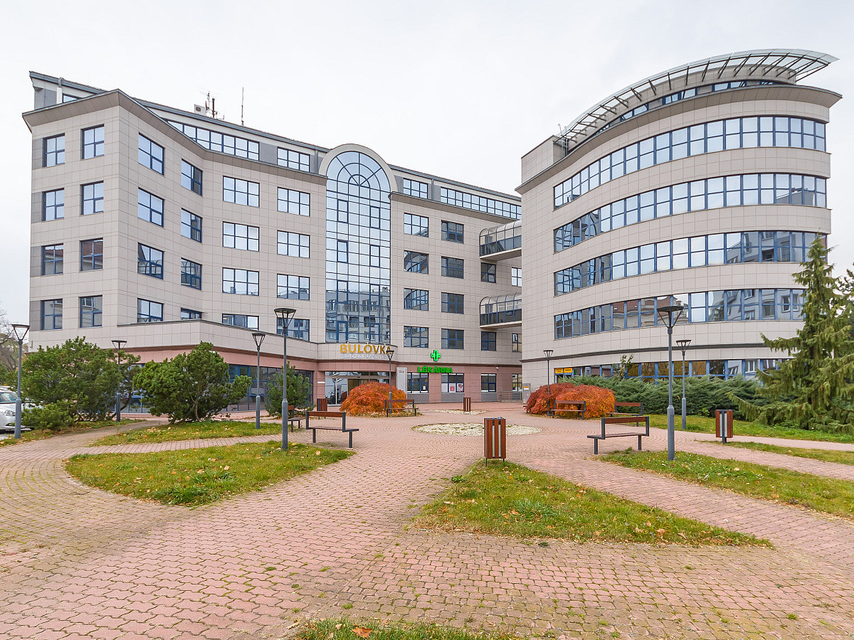 Pronájem komerčního objektu (jiného typu) 109 m²