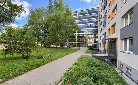 Prodej bytu 3+1 75 m², Španielova, Praha 6 - Řepy