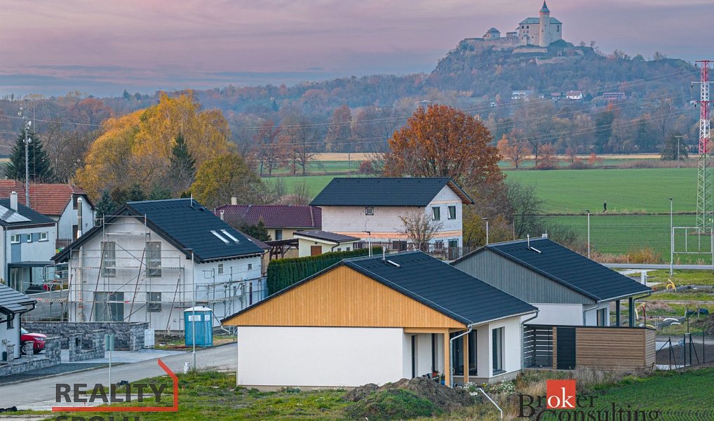 Prodej stavebního pozemku 909 m², Sezemice – náhled fotky 14