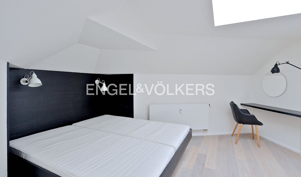Pronájem bytu 2+kk 60 m², Praha – náhled fotky 4