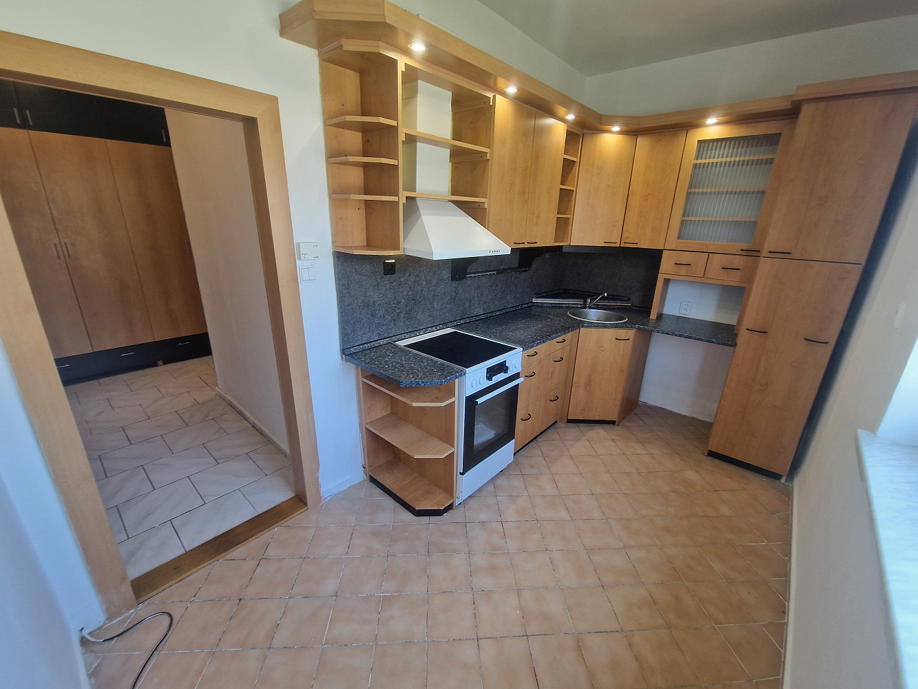 Prodej bytu 3+1 66 m² — photo 2