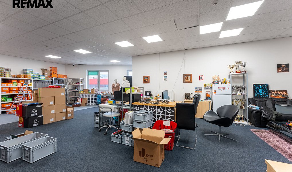 Pronájem skladovacích prostor 1 088 m², Průhonice – náhled fotky 11