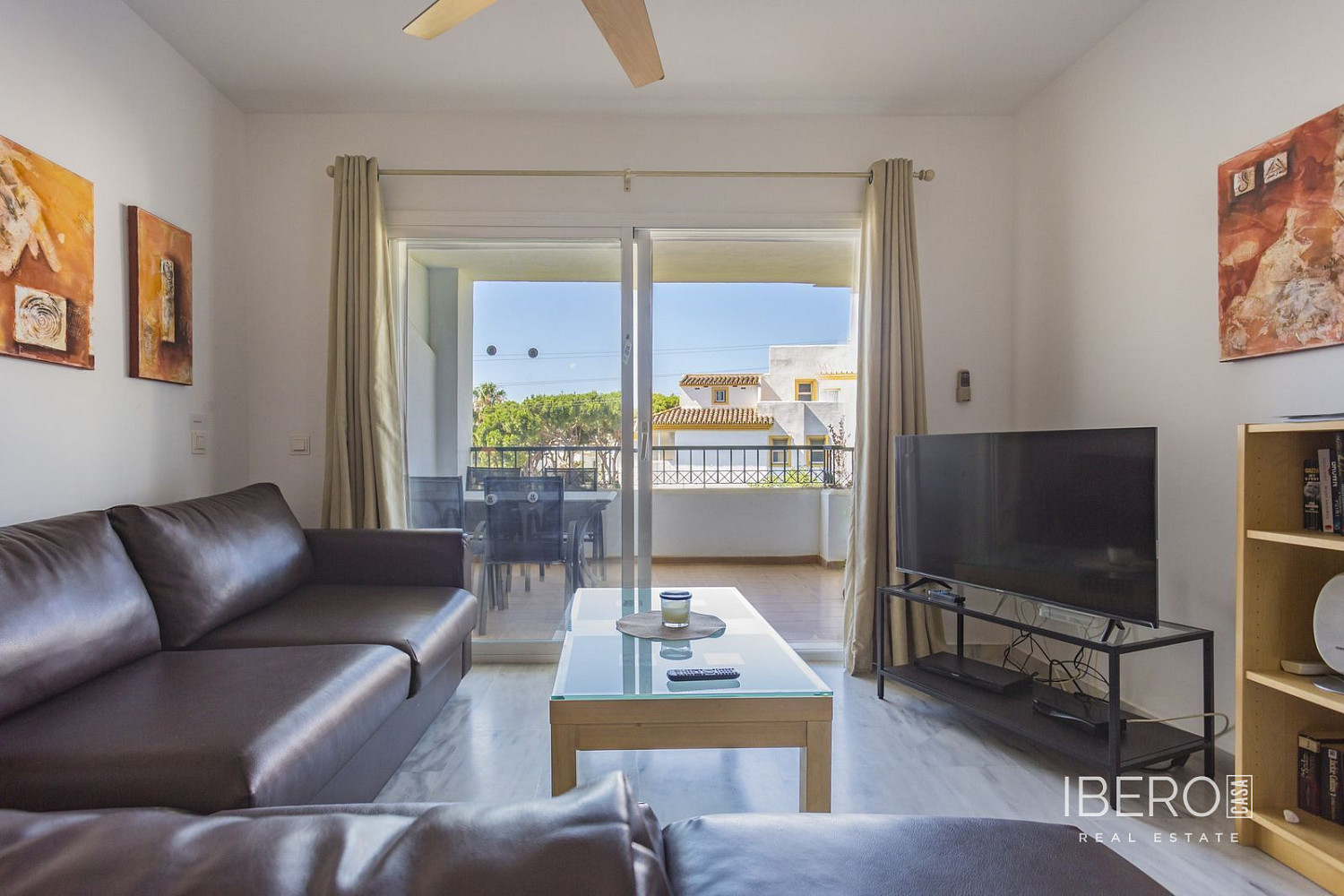Piso 3+kk – Mijas, Urbanización Sitio de Calahonda - Vista 3