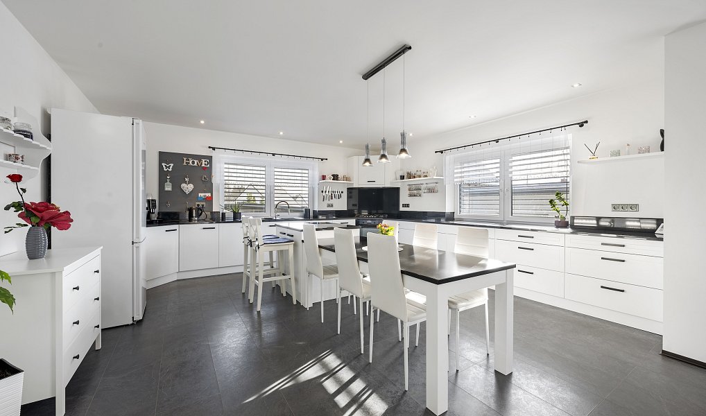 Prodej domu 225 m² s pozemkem 803 m², Letovice – náhled fotky 9