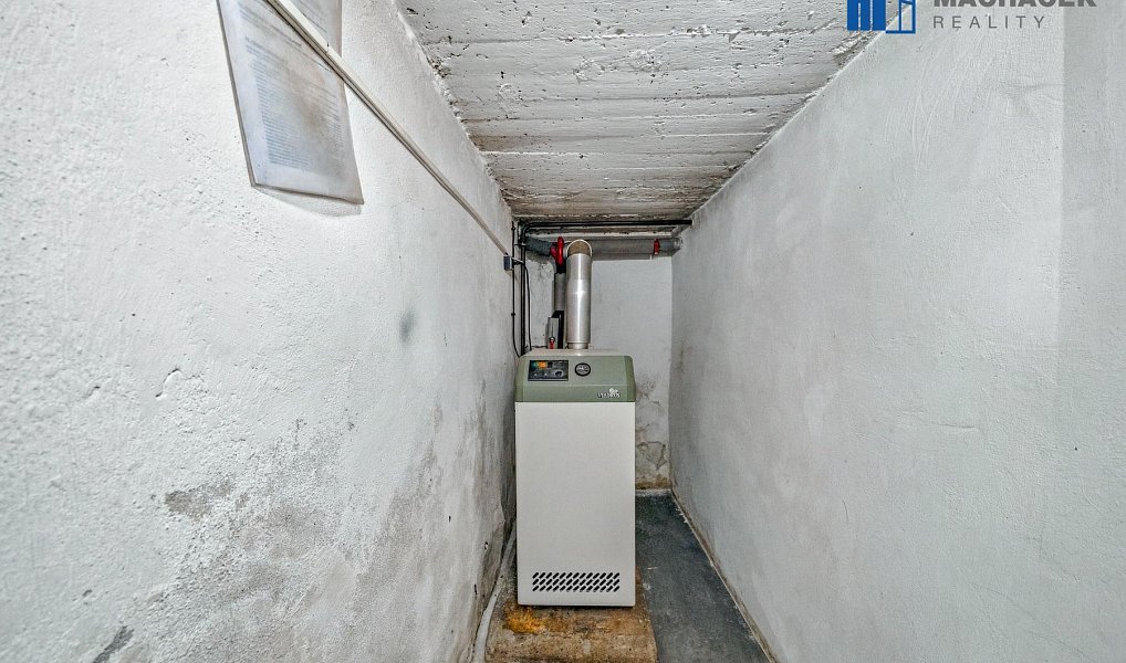 Prodej domu 161 m² s pozemkem 293 m², Zabrušany – náhled fotky 43