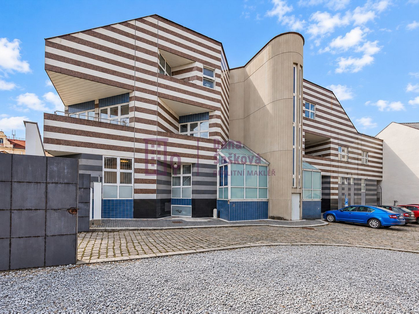 Pronájem bytu 1+kk 19 m² – fotografie 4