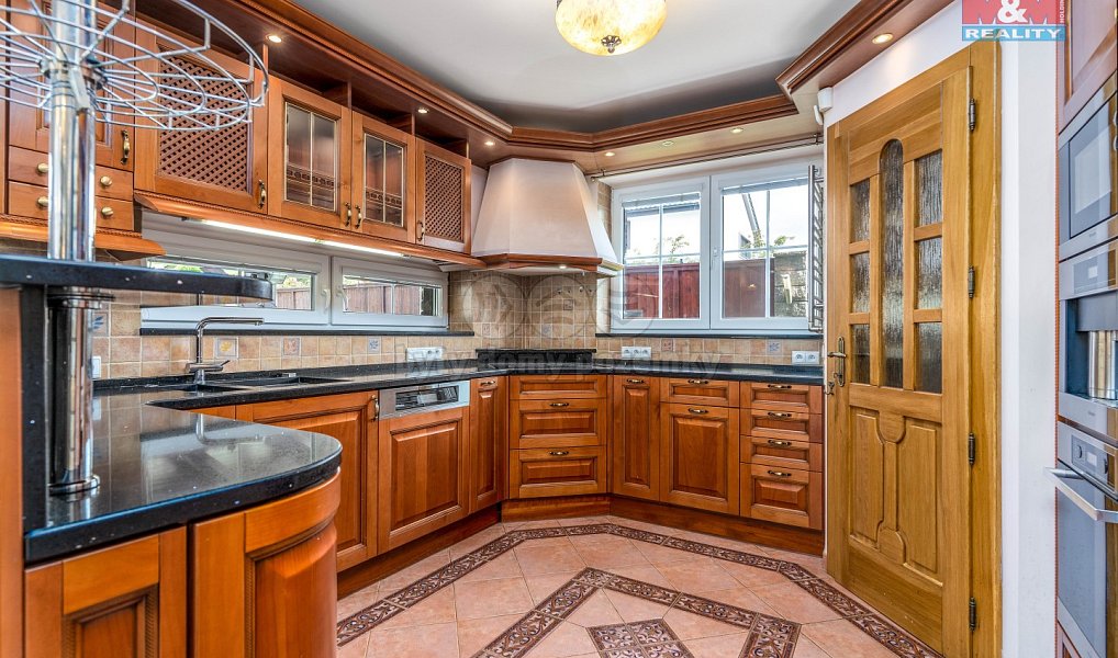 Prodej domu 246 m² s pozemkem 1 013 m², Psáry – náhled fotky 4