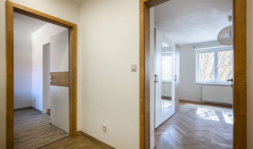 Prodej bytu 2+1 46 m², Slaný – náhled fotky 14