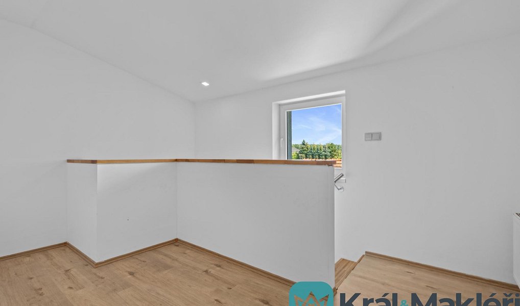 Prodej domu 126 m² s pozemkem 270 m², Brňany – náhled fotky 11