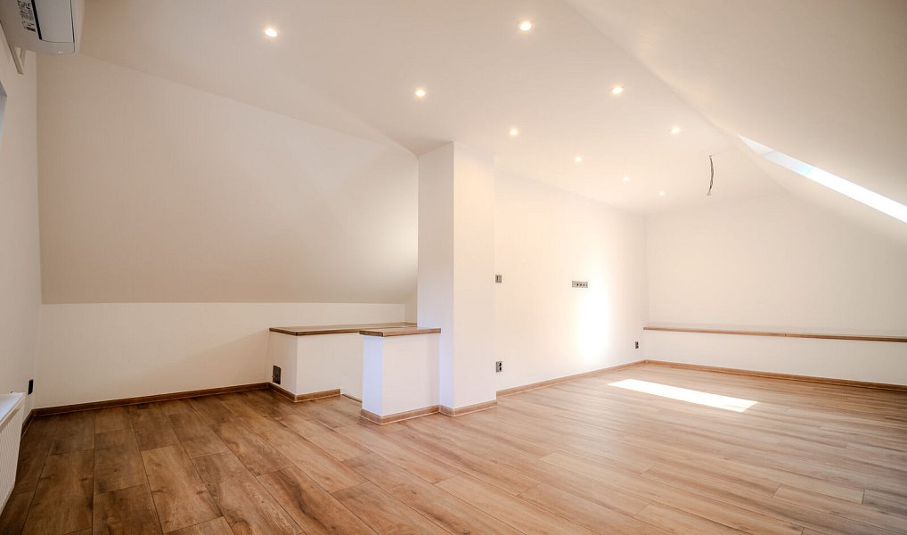 Prodej domu 138 m² s pozemkem 197 m², Dlouhomilov – náhled fotky 25