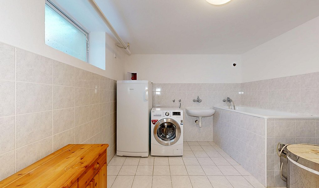 Prodej domu 220 m² s pozemkem 810 m², Brno – náhled fotky 28